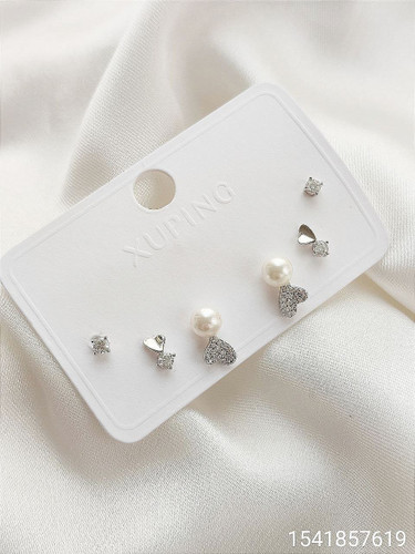 گوشواره مرواریدی