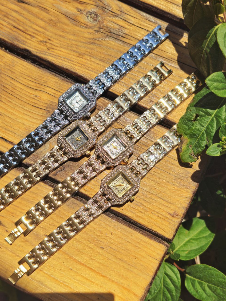 ساعت پر نگین زنانه مارکNK