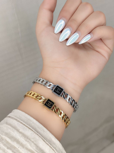 دستبند طرح شنل